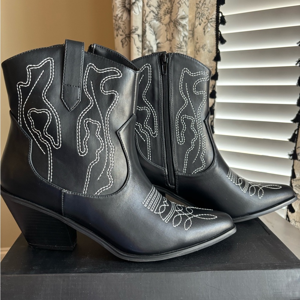 So Me Black Embroidered Ankle Booties